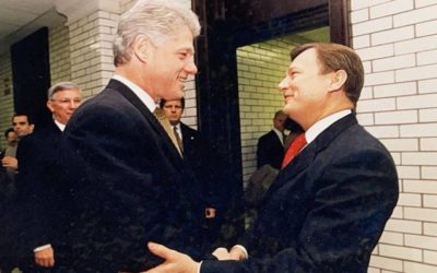 Bill Clinton Visits American Joe’s Bar